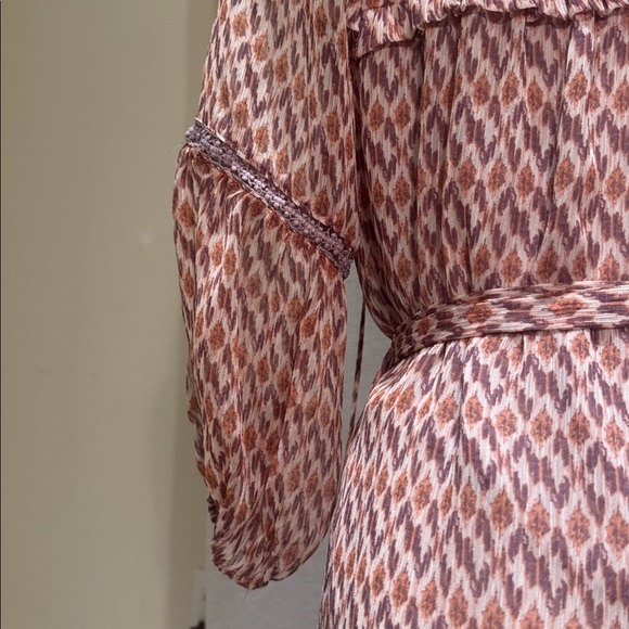 Patterned Long Sleeve Dress - Picture 8 of 12